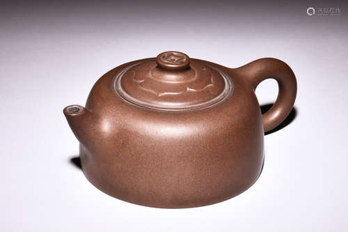 YIXING ZISHA 'RUYI' TEAPOT