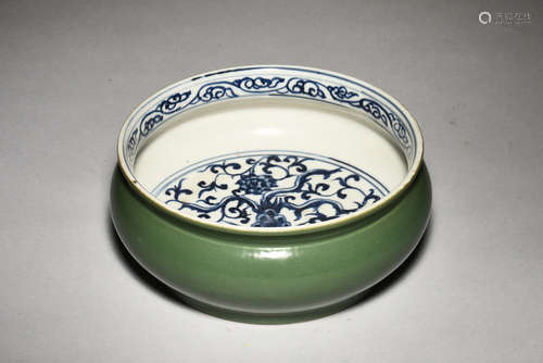 BLUE AND WHITE 'PHOENIX' GREEN GLAZED JARDINIERE