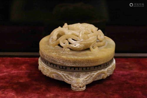 JADE CARVED TRIPOD CENSER WITH LID