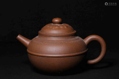 YIXING ZISHA ROUND TEAPOT