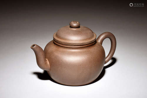 YIXING ZISHA ROUND TEAPOT