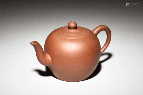 YIXING ZISHA ROUND TEAPOT