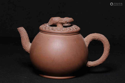 YIXING ZISHA ROUND TEAPOT