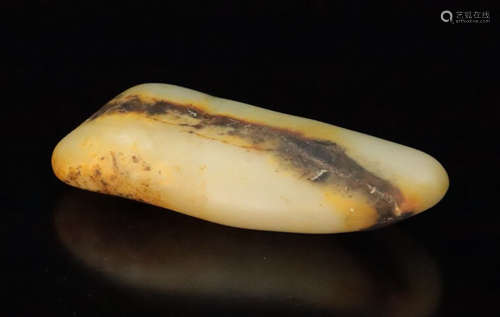 A NATURE HETIAN JADE STONE