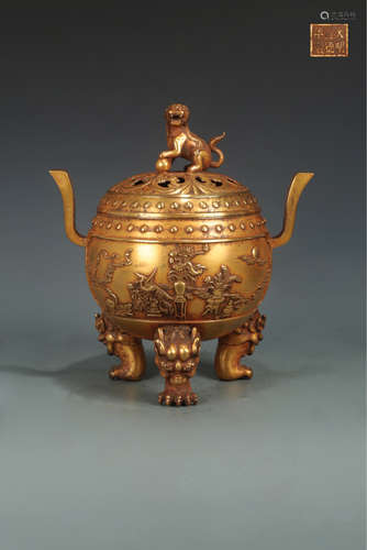 A GILT BRONZE CASTED BEAST PATTERN CENSER