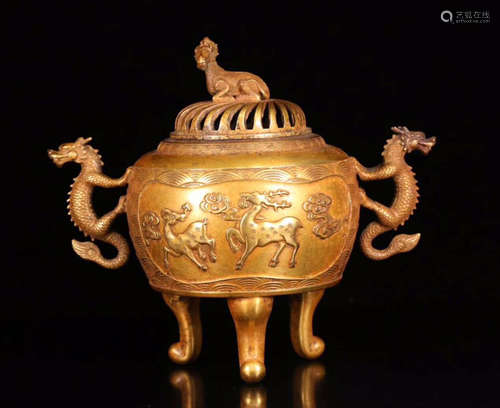 A GILT BRONZE CASTED DOUBLE EAR CENSER