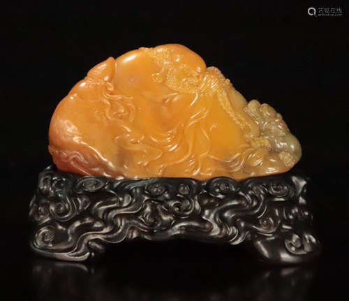 A TIANHUANG STONE CARVED DHARMA BUDDHA PENDANT