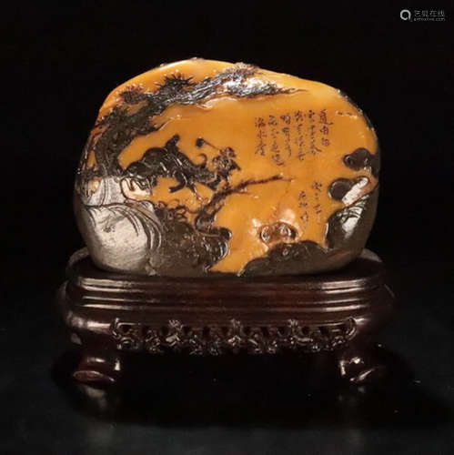 A TIANHUANG STONE CARVED STORY PATTERN PENDANT