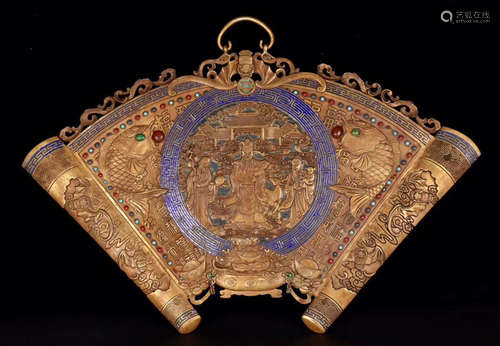 A GILT BRONZE AUSPICIOUS PATTERN SCREEN