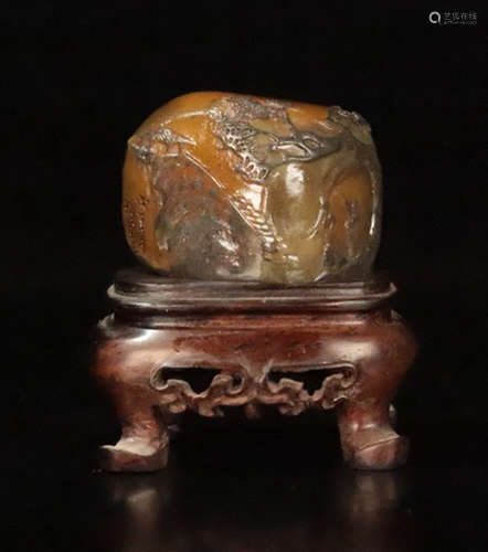 A TIANHUANG STONE CARVED STORY PATTERN SEAL