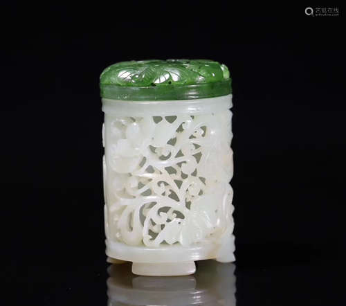 A HOLLOW DESIGN CYLINDER OLD HETIAN JADE CENSER