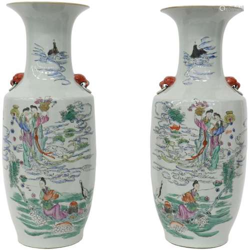 (2x) Baluster vases.