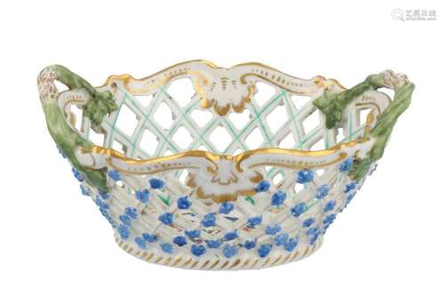 Porcelain Bonbon basket.