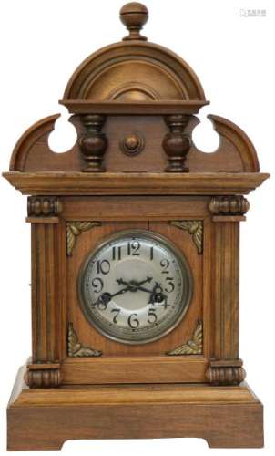 Wooden table clock.