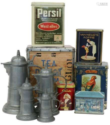 Lot Tins and Pewter.