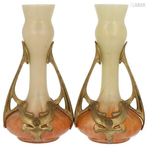 (2x) Jugendstil vases.