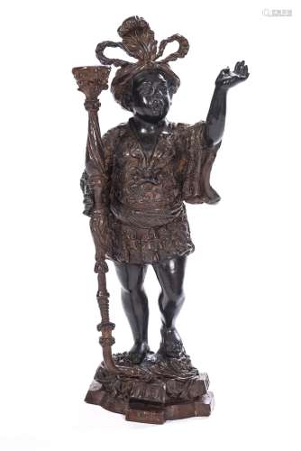 Statuette en bronze à deux patines d'un homme noir tenant dans sa main un sceptre [...]