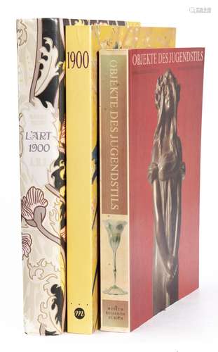 3 livres sur l'Art nouveau : Philippe Thiébaut, 1900. Paris, Réunion des musées [...]