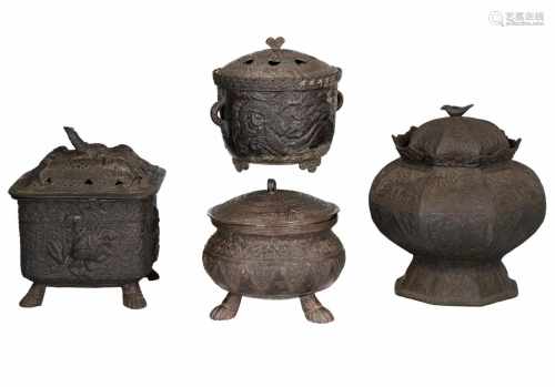 Lot of four bronze censers, decorated with figures, animals and flowers in relief. Unmarked. China/