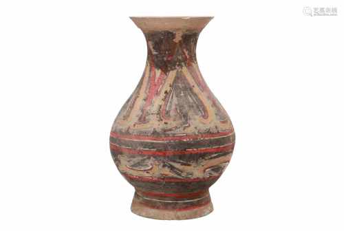 A painted gray pottery Hu vase. China, western Han, 206 BC - AD 6 or later. H. 29,5 cm.