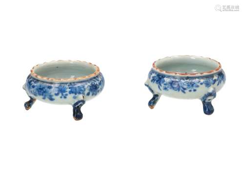 A pair of blue and white porcelain salt cellars, decorated with flowers and cranes. Unmarked. China,