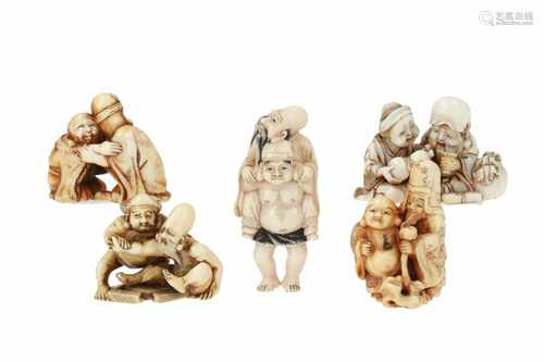 Lot of five netsuke, 1) Ivory Daikoku with Jurojin on his back. Signed. H. 5,5 cm. 2) Ivory