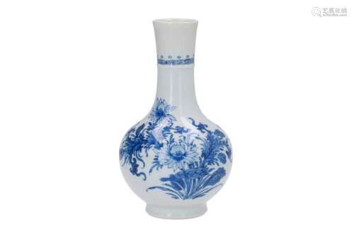 A blue and white porcelain longneck vase, decorated with flowers. Marked with secret fungus.