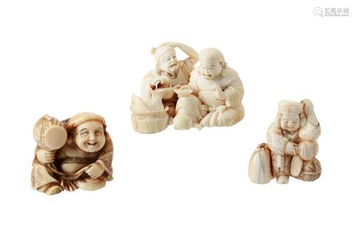 Lot of one netsuke and two okimono netsuke, 1) Ivory sitting Daikoku and Ebisu with hammer, fish and