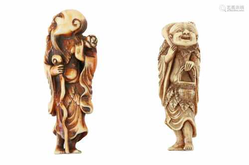 Lot of two netsuke, 1) Ivory Gama Sennin with toad. Signed Shuzan. H. 8,5 cm. 2) Ivory Gama Sennin