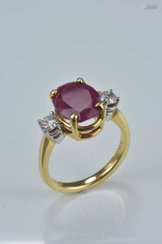 18ct gold ruby and diamond ring. Size O