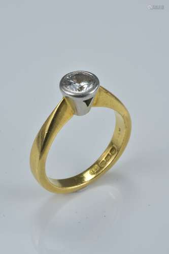 18ct gold and diamond ring. 0.4ct. Size I