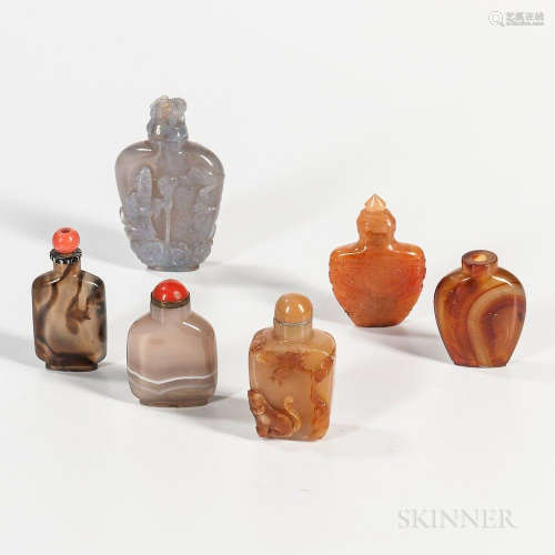Six Agate Snuff Bottles, China, 19th/20th century, a master snuff in ice blue agate carved with Immortals, three banded agate, one with