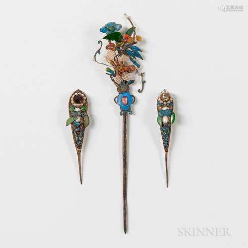 Ornamental Kingfisher Feather Hairpins, China, 19th/20th century, with jade, coral, glass, and glass pearls, one long pin in the form o