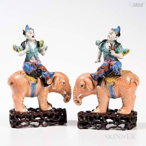 Pair of Famille Rose Export Porcelain Figurines, China, 18th/19th century, possibly depicting the Monkey Kings, seated on elephants, gi