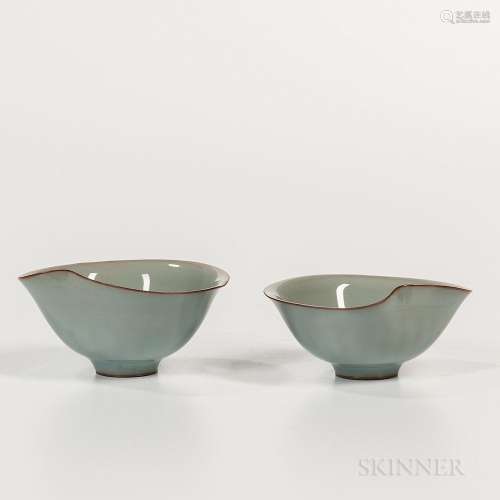 Pair of Kawase Shinobu (b. 1950) Celadon Wine Cups, Japan, the shallow bowl with a lotus leaf-inspired mouth with an inward notch, the