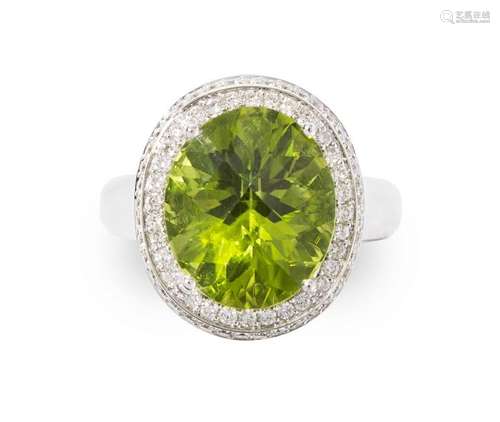 Peridot-Brillant-Ring