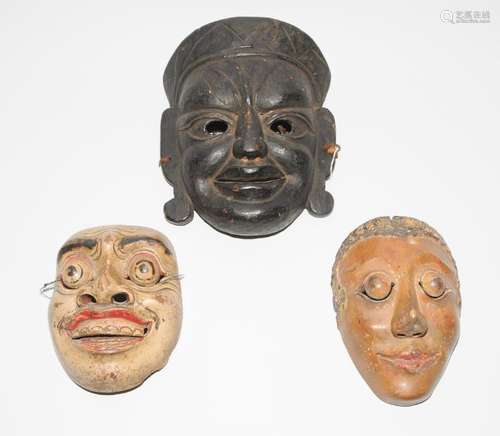 Lot: 3 Masken