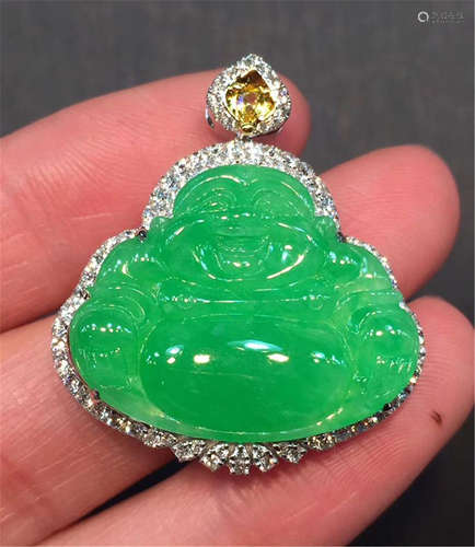 18K GOLD DIAMOND NATURAL JADEITE BUDDHA PENDANT