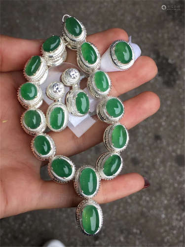 NATURAL JADEITE NECKLACE EARRINGS AND RING
