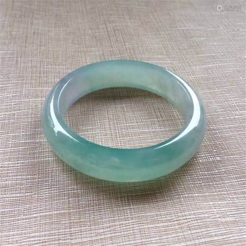 NATURAL JADEITE BANGLE