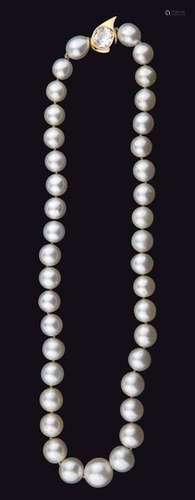 COLLIER DE PERLES