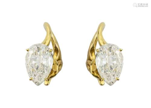 PAIRE DE CLIPS D’OREILLES DIAMANT