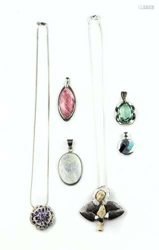 LOT DE 6 PENDENTIFS EN ARGENT