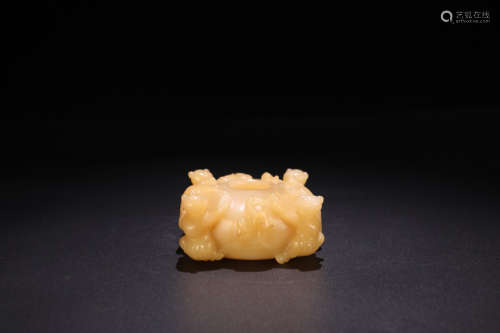 18-19TH CENTURY, A STORY DESIGN HETIAN JADE BRUSH WASHER, LATE QING DYNASTY