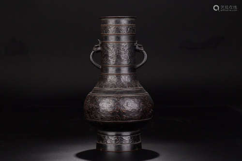17-19TH CENTURY, A DOUBLE-EAR BRONZE VASE, QING DYNASTY