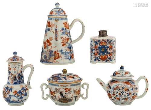 A lot of a Chinese Imari porcelain coffee and tea ...;