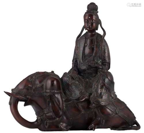 A Chinese cloisonné enamel bronze group, depicting...;