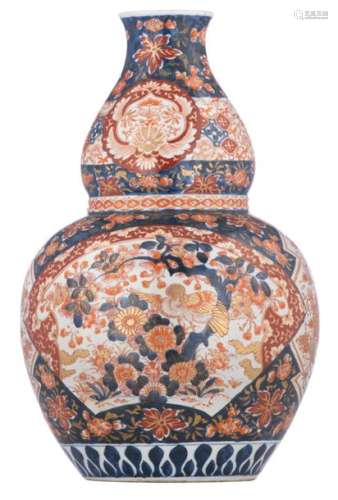 A Japanese Imari double gourd vase, decorated with...;