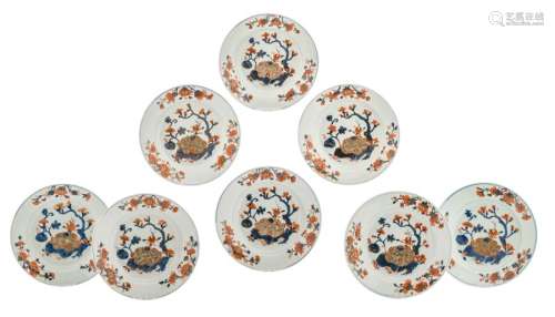A lot of eight Chinese Imari porcelain dishes, dec...;