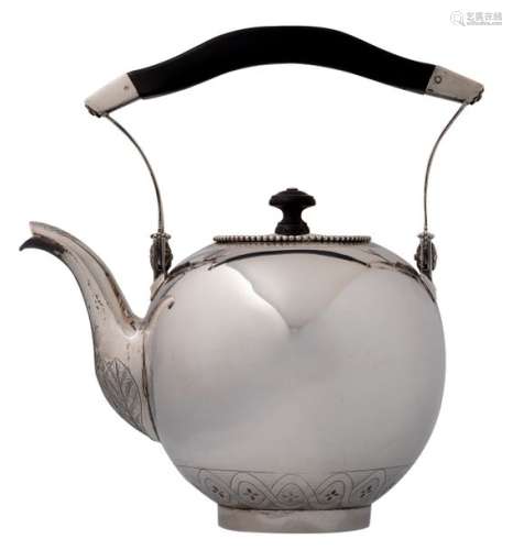 An 18thC Dutch silver 'boulloire' tea kettle with …